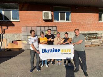 Ein Brotbäcker in Charkiw erhält Unterstützung. Bezahlt und organisiert aus Spendengeldern von Ukraine Hilfe Graubünden, Schweiz